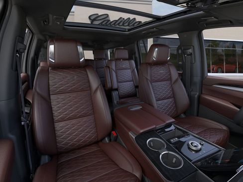 New 2026 Cadillac Escalade ESV Luxury w/ LPO, Floor Liner Package AWD/4WD image 16