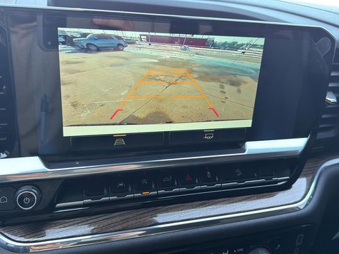 Used 2024 Chevrolet Silverado 1500 LT Trail Boss w/ Protection Package image 26