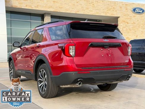 Certified 2023 Ford Explorer ST-Line image 11