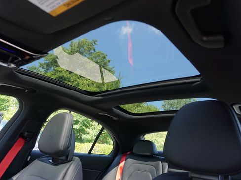 New 2026 Mercedes-Benz E 53 AMG e 4MATIC Sedan image 13