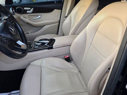 Used 2016 Mercedes-Benz GLC 300 image 9