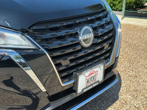 Used 2024 Nissan Kicks S image 2