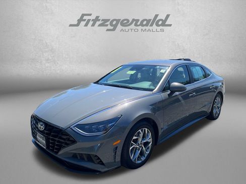 Used 2023 Hyundai Sonata SEL FWD image 2