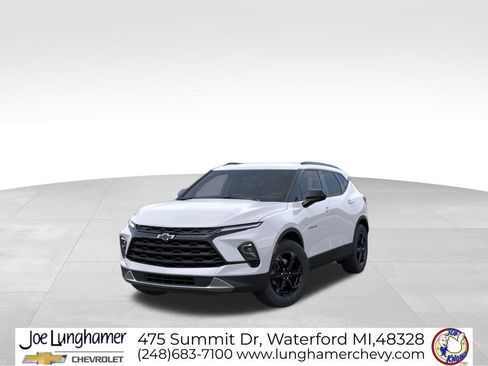 New 2026 Chevrolet Blazer LT w/ Convenience Package AWD/4WD image 9