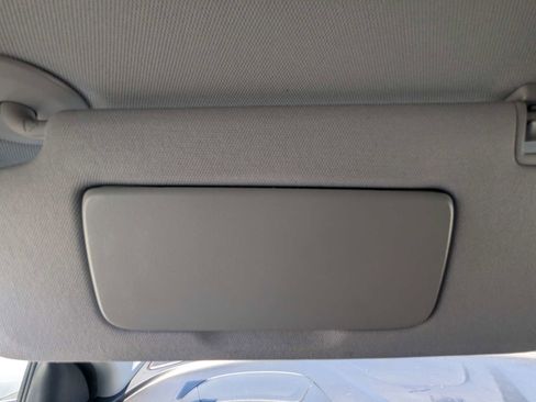 Used 2020 Chevrolet Equinox LT w/ Driver Convenience Package FWD image 30