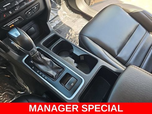 Used 2019 Ford Escape SEL AWD/4WD image 23