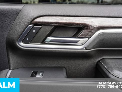 Used 2024 Chevrolet Silverado 2500 LTZ w/ LTZ Convenience Package image 48