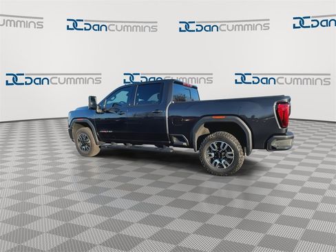 Used 2020 GMC Sierra 2500 AT4 w/ AT4 Premium Package image 6