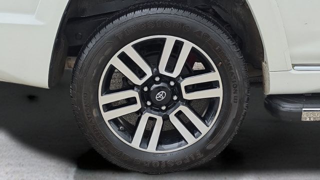 Used 2019 Toyota 4Runner Limited AWD/4WD image 18