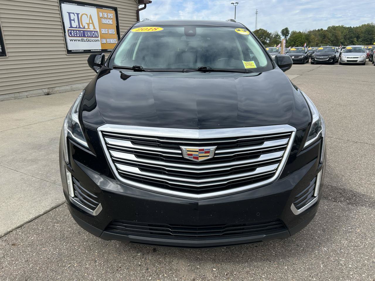 Used 2018 Cadillac XT5 Premium Luxury AWD/4WD image 2