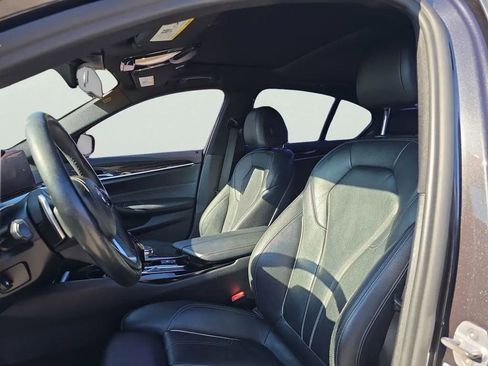 Used 2020 BMW 540i w/ Convenience Package RWD image 9