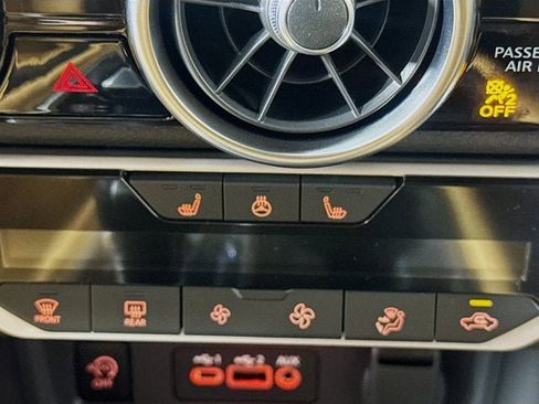 New 2025 Nissan Sentra SV w/ SV Premium Package image 20