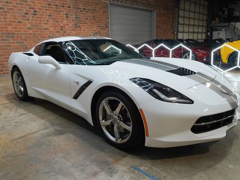 Used 2014 Chevrolet Corvette Stingray Coupe w/ 3LT Preferred Equipment Group RWD image 3