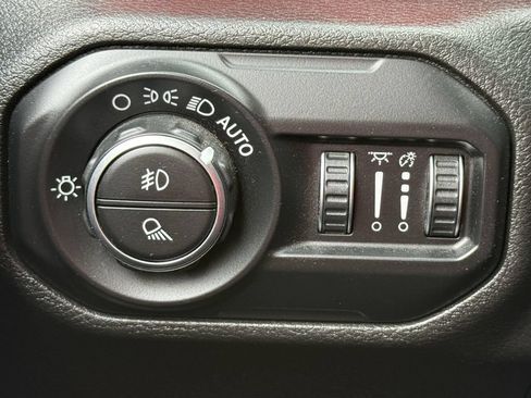 Used 2020 Jeep Gladiator Rubicon AWD/4WD image 21