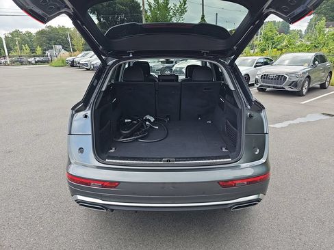 Used 2024 Audi Q5 e Premium w/ Convenience Package AWD/4WD image 23
