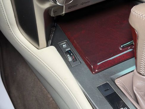 Used 2016 Lexus GX 460 image 43