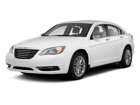 Used 2013 Chrysler 200 Touring FWD image 1
