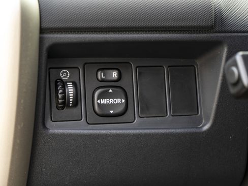 Used 2006 Scion xA image 33