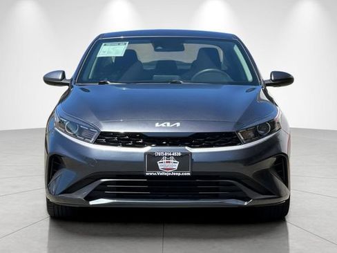 Used 2023 Kia Forte LXS FWD image 9