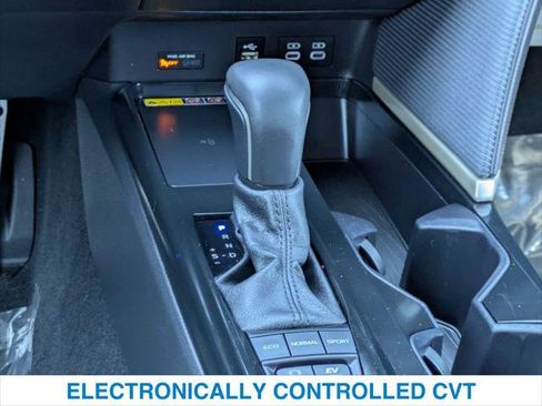 Used 2025 Toyota Camry SE w/ Multimedia Upgrade Package FWD image 19