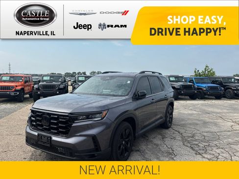 Used 2025 Honda Pilot Black Edition image 1