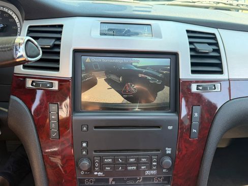 Used 2009 Cadillac Escalade AWD image 27