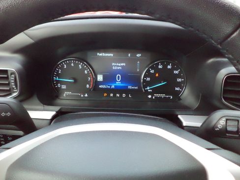 Used 2023 Ford Explorer XLT w/ Equipment Group 202A image 11