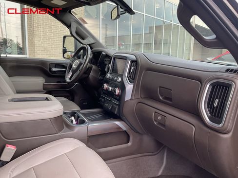 Used 2020 GMC Sierra 2500 SLT image 44