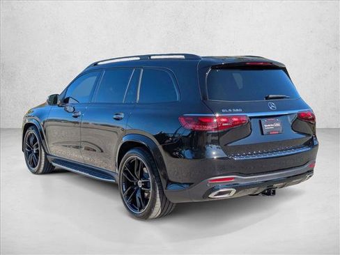 Certified 2026 Mercedes-Benz GLS 580 4MATIC image 8