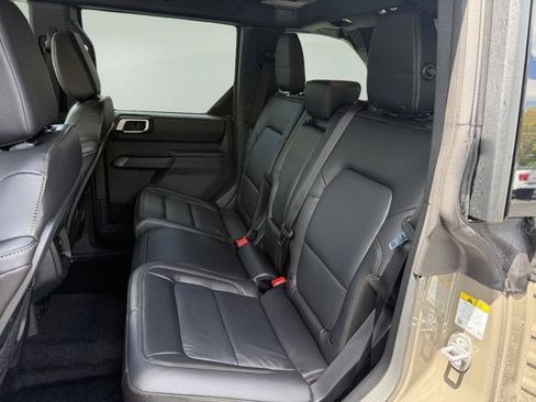 New 2026 Ford Bronco Badlands AWD/4WD image 10