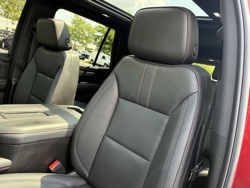 Used 2023 Chevrolet Tahoe RST w/ Luxury Package AWD/4WD image 22