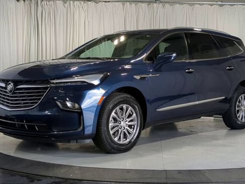 Used 2022 Buick Enclave Essence w/ Trailering Package, 5000 lbs. AWD/4WD image 5