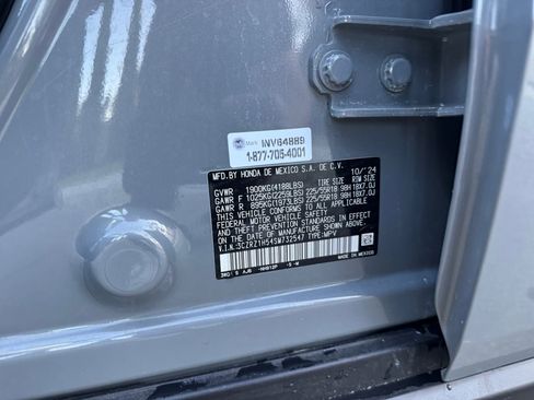 Used 2025 Honda HR-V Sport image 21