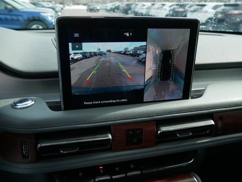 Used 2020 Lincoln Aviator Reserve w/ Equipment Group 201A image 33