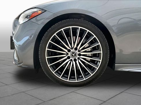 Used 2023 Mercedes-Benz C 300 Sedan image 11