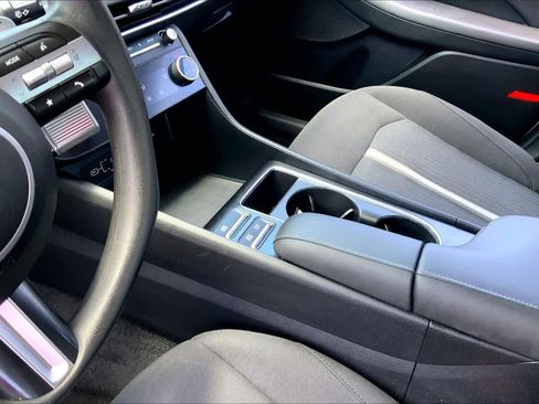 Used 2025 Hyundai Sonata SEL FWD image 15