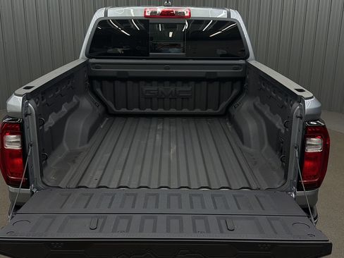 Used 2026 GMC Canyon AT4 AWD/4WD image 17
