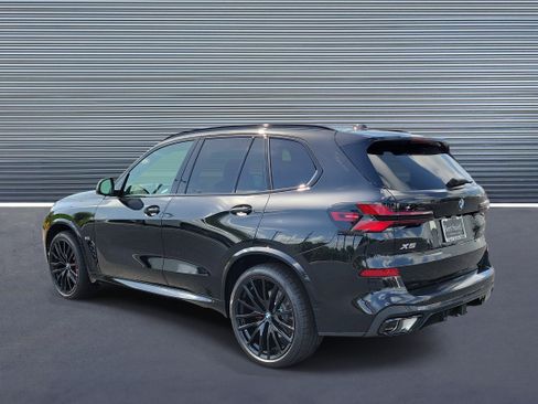 New 2026 BMW X5 sDrive40i w/ M Sport Package RWD image 4