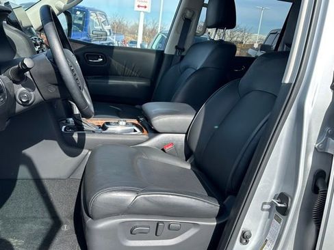 Used 2024 Nissan Armada SL AWD/4WD image 20