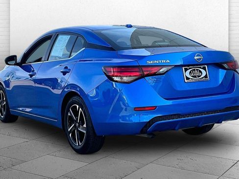 Used 2025 Nissan Sentra SV image 10