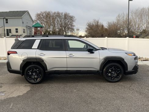 New 2026 Subaru Outback Limited image 4