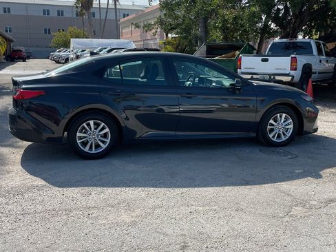 Used 2025 Toyota Camry LE image 8