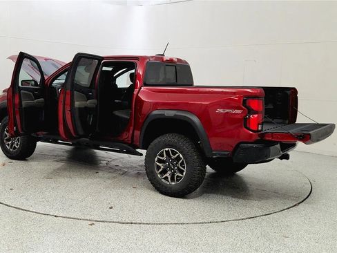 New 2026 Chevrolet Colorado ZR2 image 11