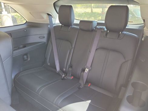 Certified 2024 MAZDA CX-90 3.3 Turbo w/ Preferred Package image 15