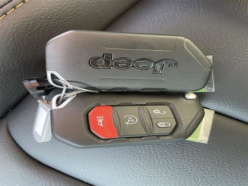 New 2025 Jeep Wrangler Sahara image 36