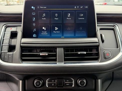 Certified 2023 Chevrolet Suburban Premier AWD/4WD image 5