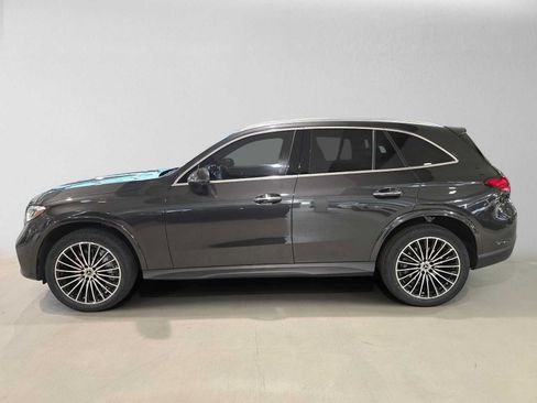 Used 2024 Mercedes-Benz GLC 300 4MATIC image 6