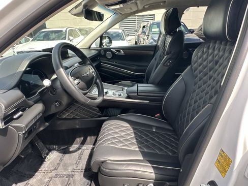 Used 2023 Genesis GV80 3.5T AWD/4WD image 26