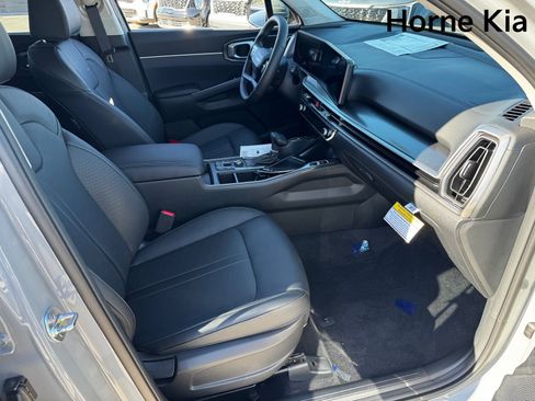New 2026 Kia Sorento S image 17