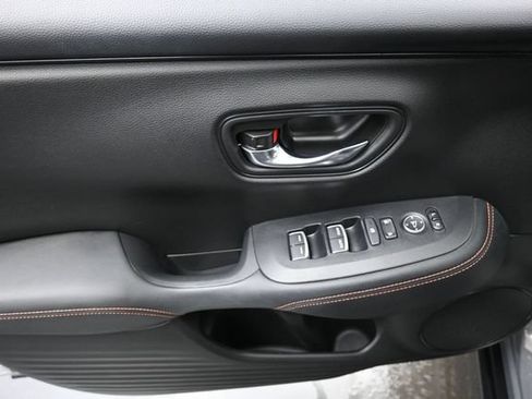 Used 2024 Honda HR-V Sport image 13